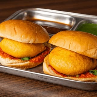 Pav Vada (2pcs)