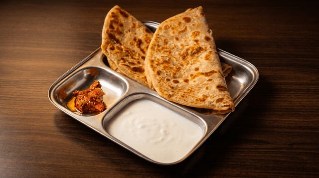 Muli Paratha (2pcs).