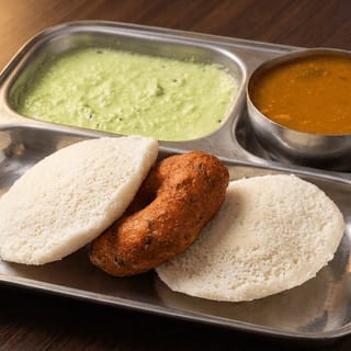 Idli Vada